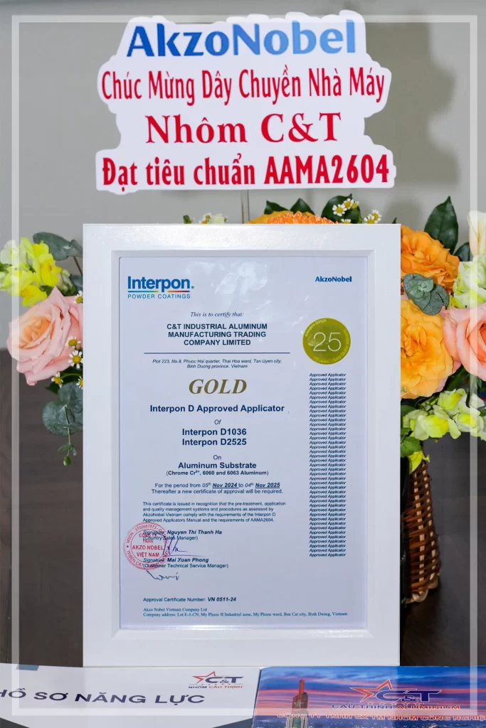 Giấy chứng nhận AkzoNobel chứng nhận dây chuyền sơn tĩnh điện Nhôm Cầu Thịnh đạt tiêu chuẩn AAMA 2604.