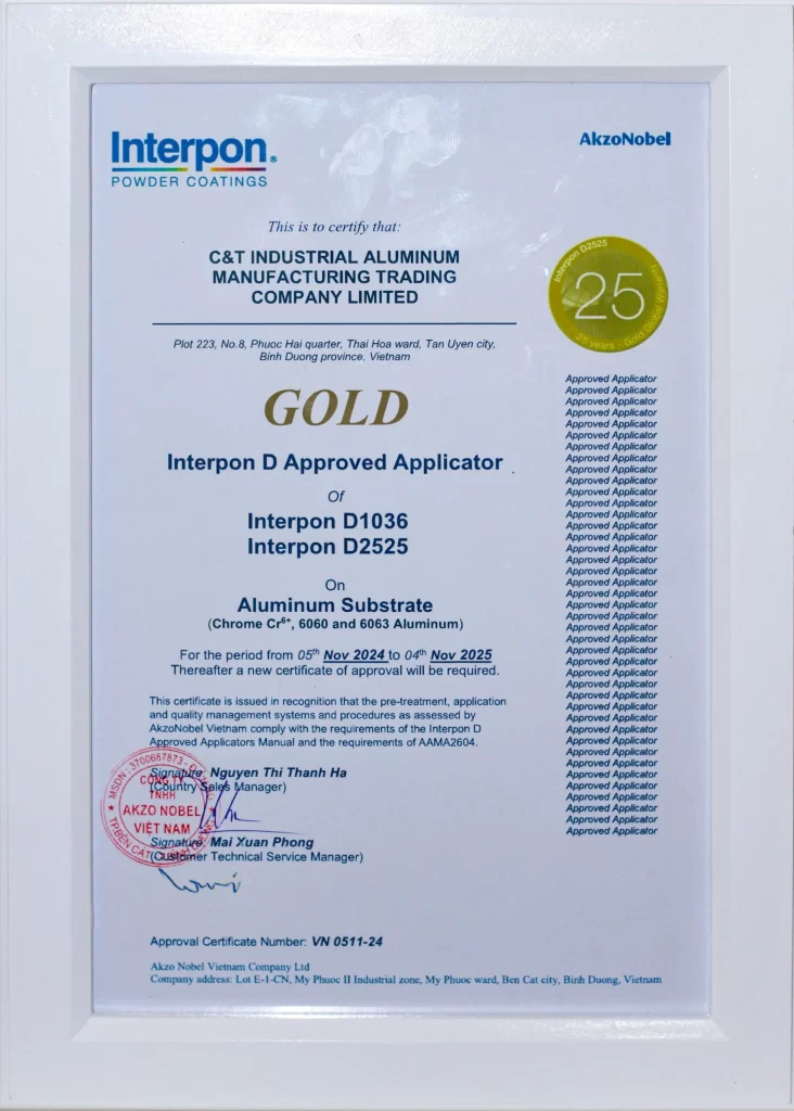 Giấy chứng nhận Interpon GOLD do AkzoNobel cấp cho Nhà máy Nhôm Cầu Thịnh, chứng nhận hệ thống sơn đạt tiêu chuẩn trên nền nhôm 6060 và 6063.
