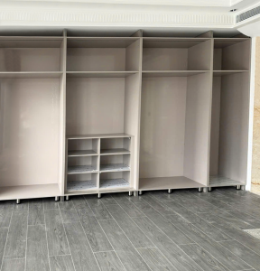 Hình ảnh tủ quần áo nhôm được làm bằng dòng nhôm cao cấp - Nhôm Nội Thất (Casa Interior) của Nhôm Cầu Thịnh